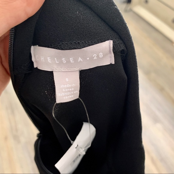Chelsea28 Black Long Sleeve Cocktail Dress - Picture 9 of 11